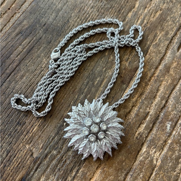 Dior Flower Necklace